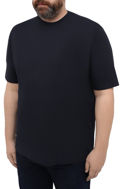 Хлопковая футболка KIRED темно-синего цвета по цене 29950 руб., арт. WBACI0LW7321006001/64-74, фото 3 Хлопковая футболка KIRED, арт. WBACI0LW7321006001/64-74, фото 3