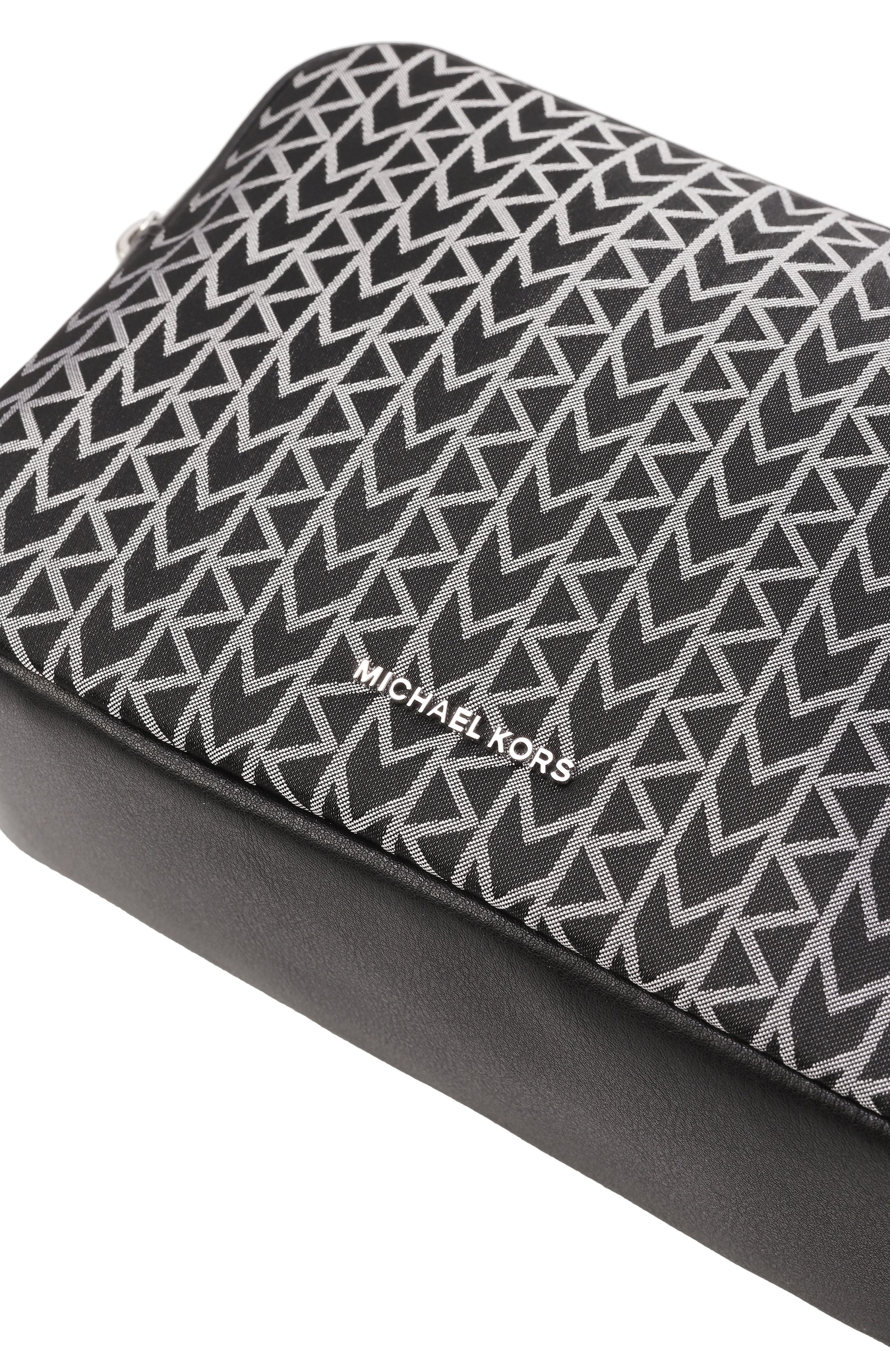 Сумка bryant medium MICHAEL MICHAEL KORS черного цвета по цене 25650 руб., арт. 32T5SYTC60, фото 3 Сумка bryant medium MICHAEL MICHAEL KORS, арт. 32T5SYTC60, фото 3