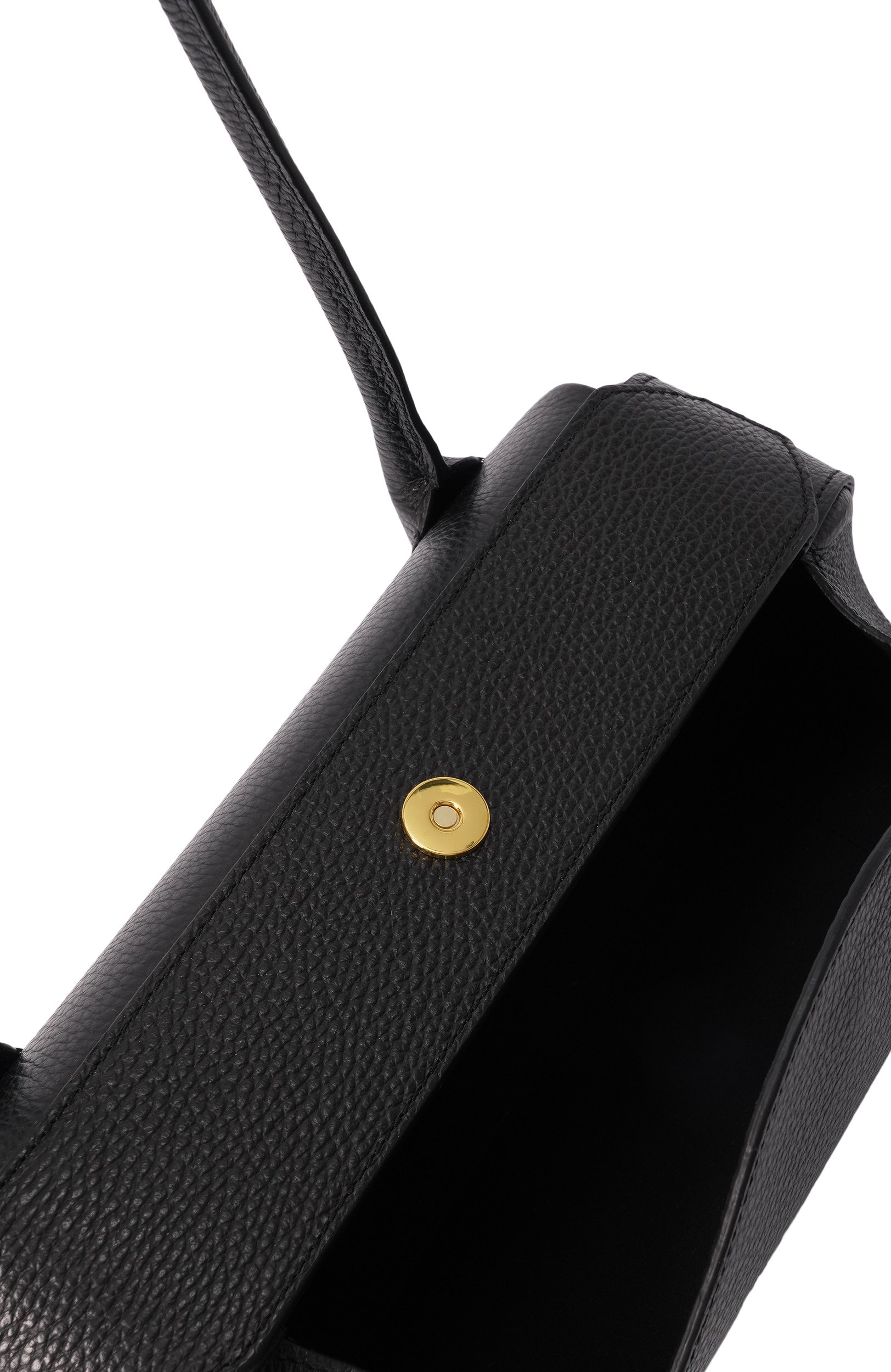 Сумка oyster YUZEFI черного цвета по цене 69950 руб., арт. 0YSTER SH0ULDER BAG, фото 5 Сумка oyster YUZEFI, арт. 0YSTER SH0ULDER BAG, фото 5