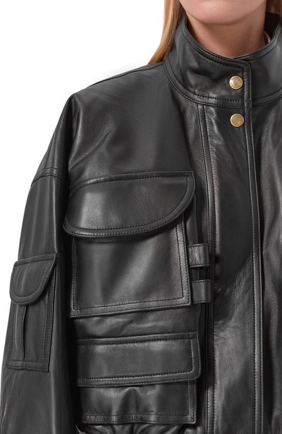 Кожаный бомбер BALMAIN черного цвета по цене 527000 руб., арт. HF1TFA85/LE35, фото 5 Кожаный бомбер BALMAIN, арт. HF1TFA85/LE35, фото 5