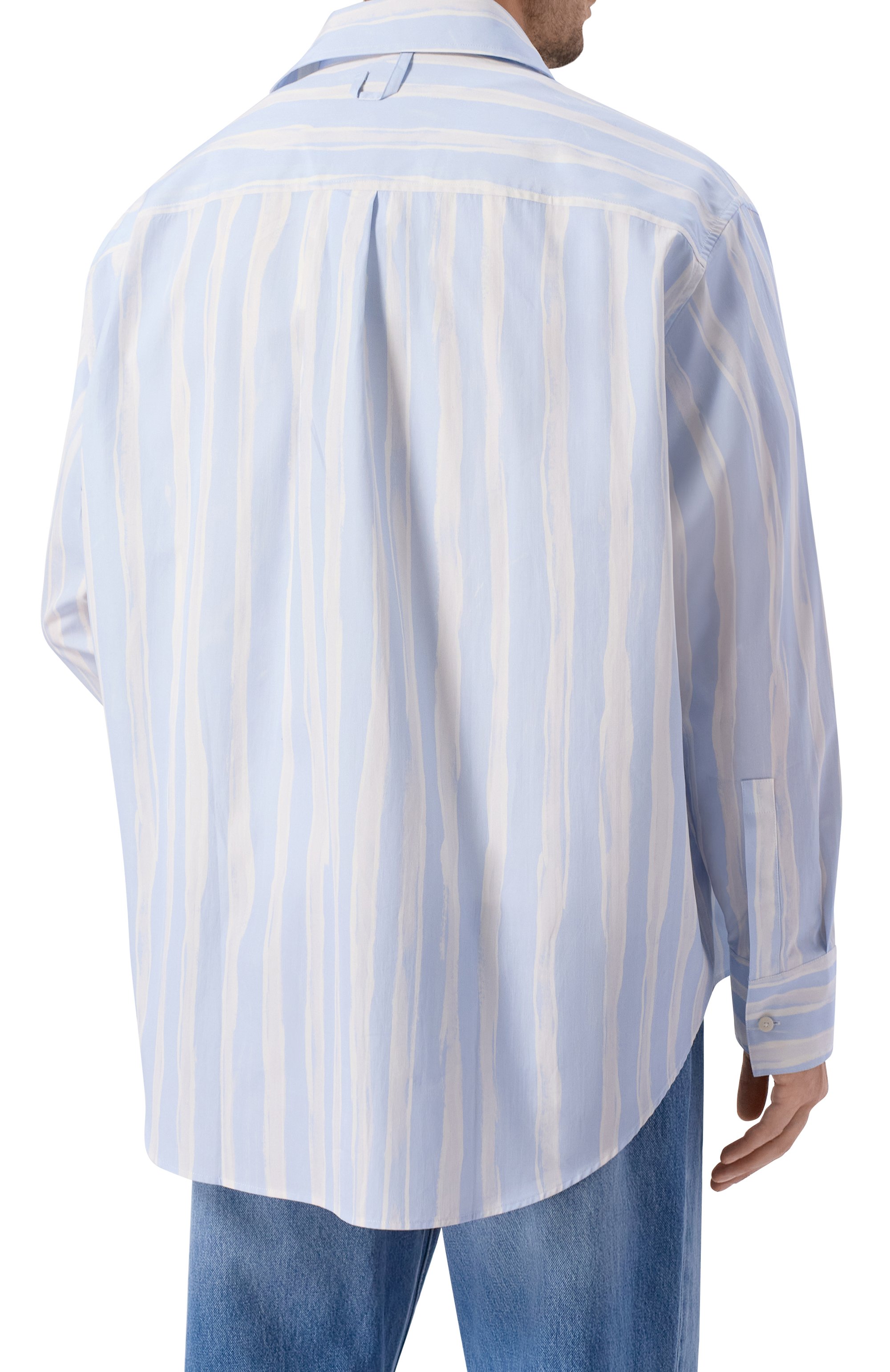 Хлопковая рубашка JACQUEMUS голубого цвета по цене 61400 руб., арт. 26ESHM00605/AW00691, фото 4 Хлопковая рубашка JACQUEMUS, арт. 26ESHM00605/AW00691, фото 4