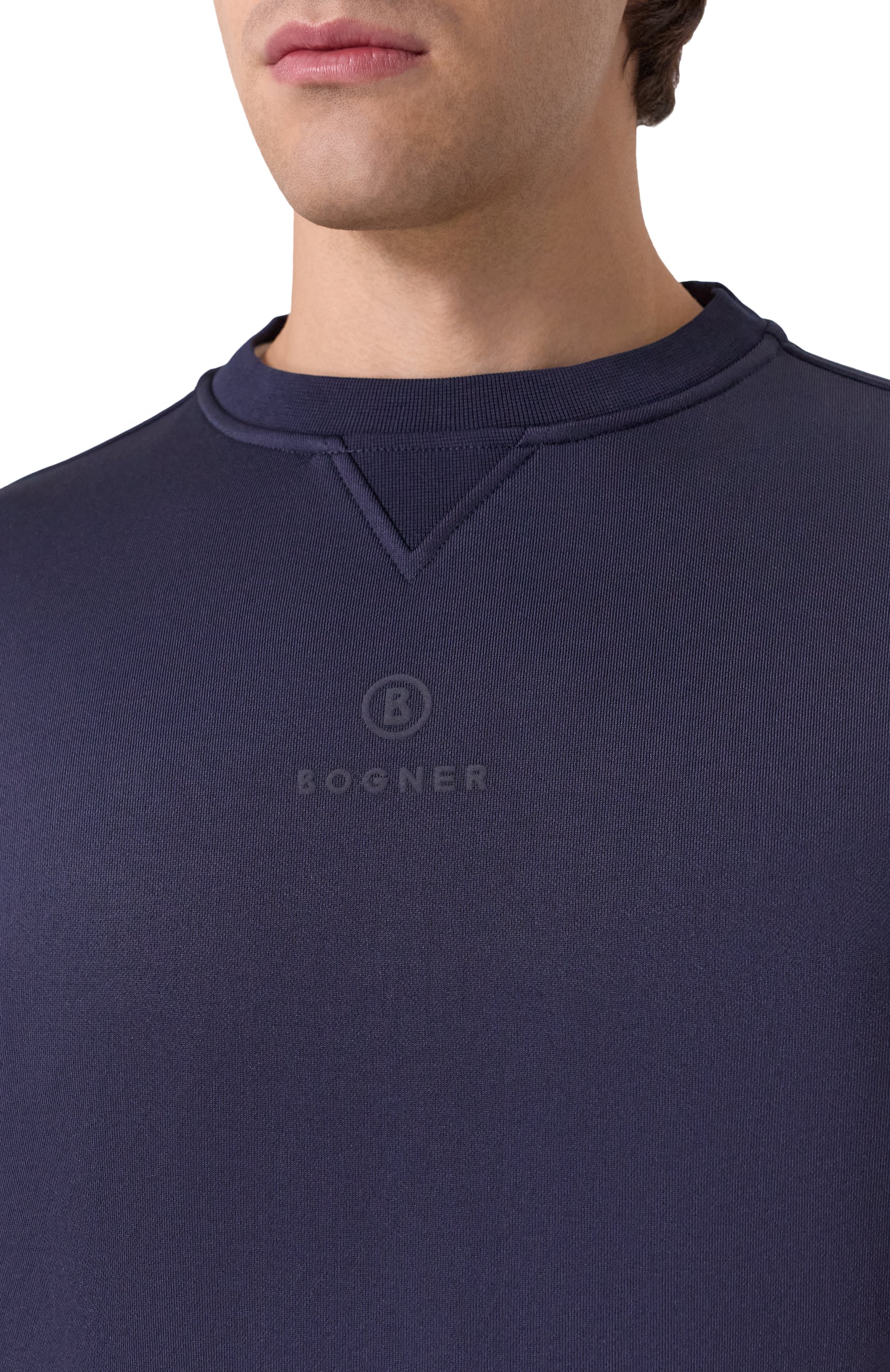 Свитшот BOGNER темно-синего цвета по цене 26400 руб., арт. 82009619, фото 5 Свитшот BOGNER, арт. 82009619, фото 5