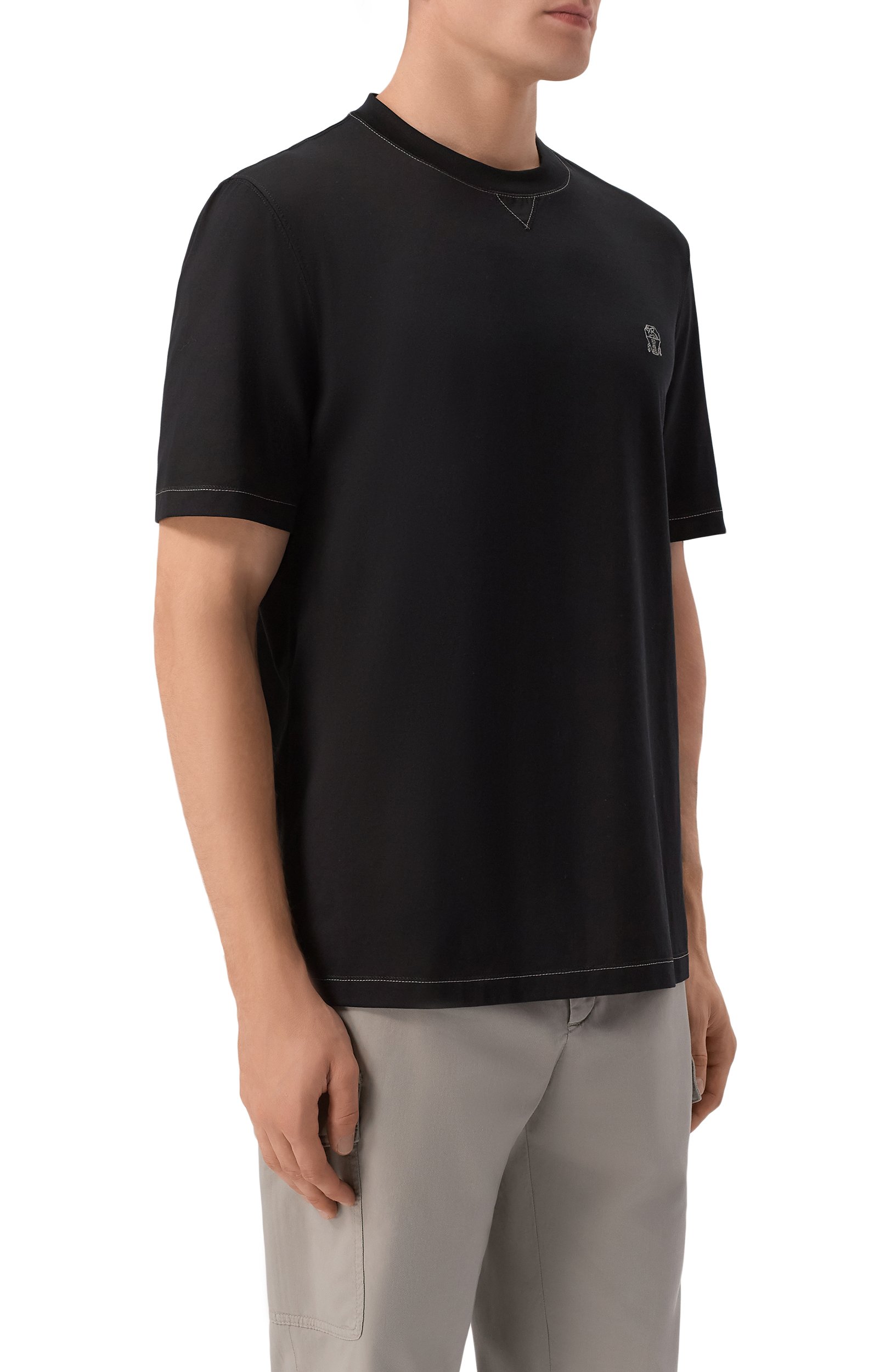 Хлопковая футболка BRUNELLO CUCINELLI черного цвета по цене 66950 руб., арт. M0B131328G, фото 3 Хлопковая футболка BRUNELLO CUCINELLI, арт. M0B131328G, фото 3