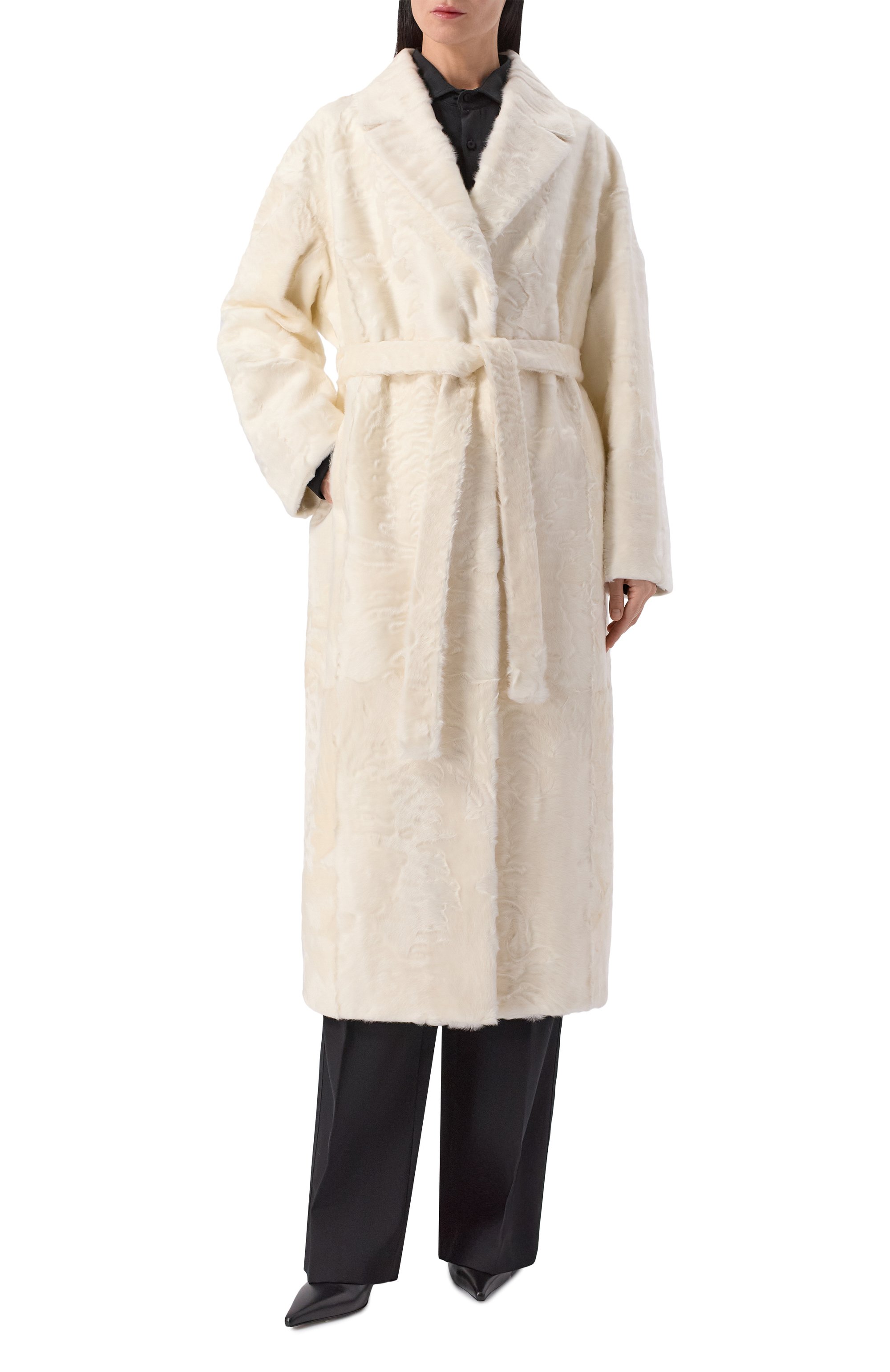 Шуба из каракульчи VICTORIA KUSENKOVA кремового цвета по цене 2552000 руб., арт. 707100001695, фото 3 Шуба из каракульчи VICTORIA KUSENKOVA, арт. 707100001695, фото 3