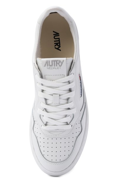 Кожаные кеды medalist AUTRY белого цвета по цене 24350 руб., арт. A1UNAULMML08, фото 5 Кожаные кеды medalist AUTRY, арт. A1UNAULMML08, фото 5