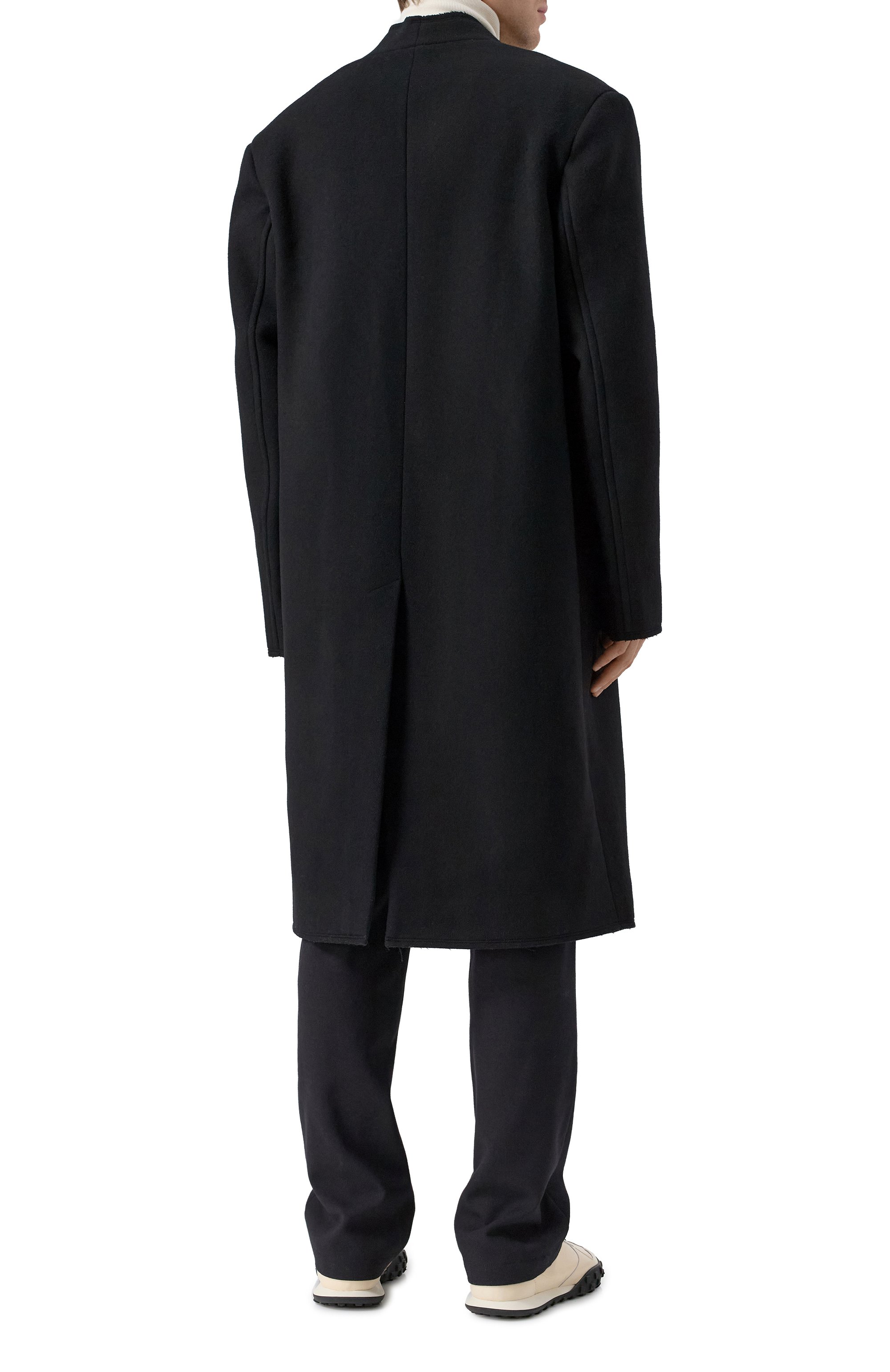 Шерстяное пальто ISABEL BENENATO черного цвета по цене 192500 руб., арт. UW15BF24, фото 4 Шерстяное пальто ISABEL BENENATO, арт. UW15BF24, фото 4