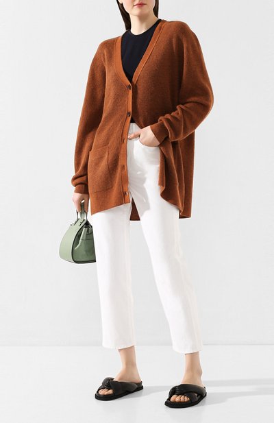Джинсы ACNE STUDIOS белого цвета по цене 22800 руб., арт. A00126/W, фото 2 Джинсы ACNE STUDIOS, арт. A00126/W, фото 2