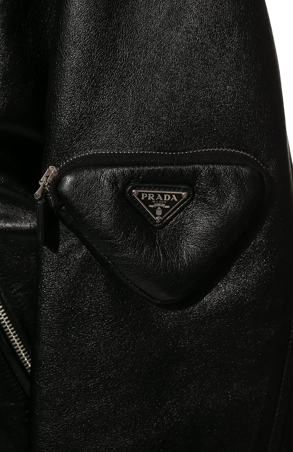 Кожаная куртка PRADA черного цвета по цене 530000 руб., арт. 58A081-1ZFE-F0002, фото 5 Кожаная куртка PRADA, арт. 58A081-1ZFE-F0002, фото 5