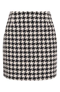 Черно-белый