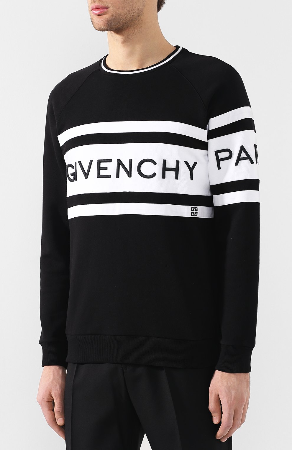 Мужской хлопковый свитшот GIVENCHY черного цвета, арт. BMJ01430AF | Фото 3 (Рукава от горловины: Длинные; Рукава: Длинные; Длина (для топов): Стандартные; Принт: С принтом; Мужское Кросс-КТ: свитшот-одежда; Материал сплава: Проставлено, Проверено; Материал внешний: Хлопок; Статус проверки: Проверено, Проверена категория; Драгоценные камни: Проставлено)