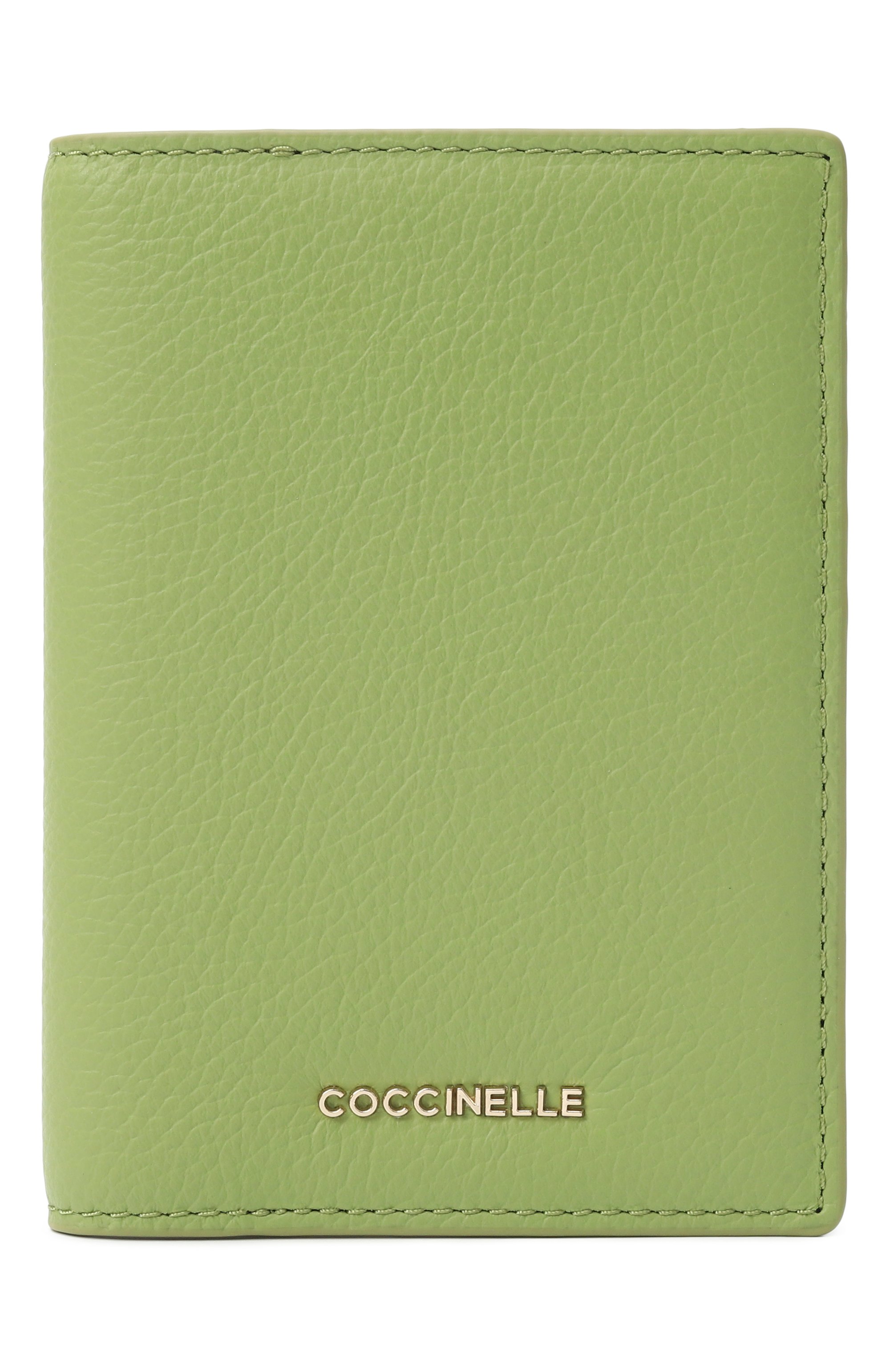 Кожаная обложка для паспорта COCCINELLE зеленого цвета по цене 12100 руб., арт. E2MW512A701, фото 1 Кожаная обложка для паспорта COCCINELLE, арт. E2MW512A701, фото 1