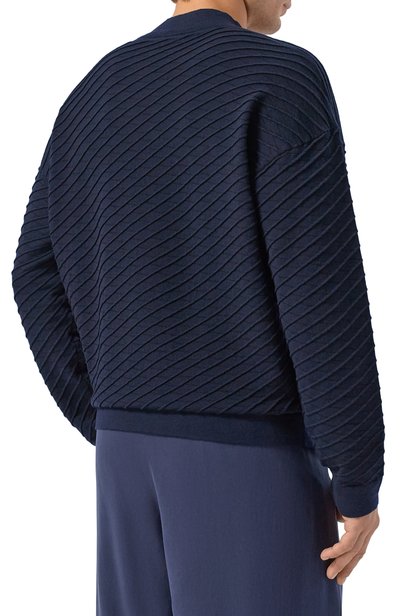 Шерстяной джемпер GIORGIO ARMANI темно-синего цвета по цене 151500 руб., арт. GM004536/AF28175, фото 4 Шерстяной джемпер GIORGIO ARMANI, арт. GM004536/AF28175, фото 4