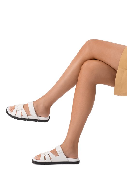 Кожаные шлепанцы Doucal's DD8890MATIUF273N Белый  DD8890MATIUF273N Фото 2