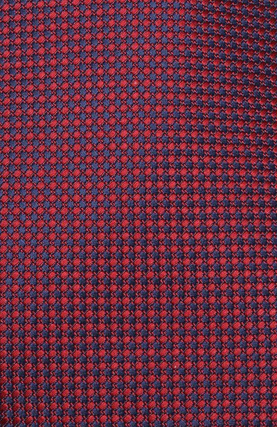 Шелковый галстук CORNELIANI красного цвета по цене 9575 руб., арт. 81U302-8120309/00, фото 3 Шелковый галстук CORNELIANI, арт. 81U302-8120309/00, фото 3