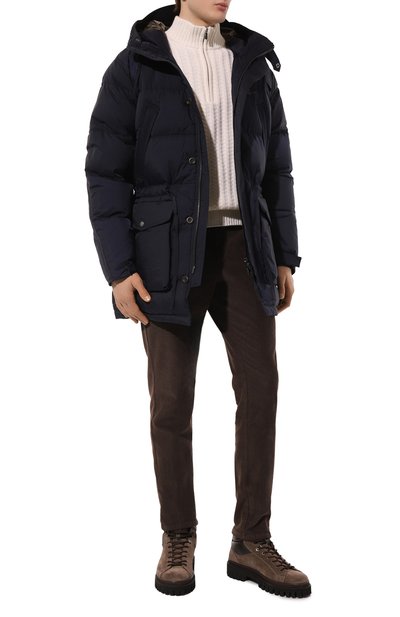 Пуховик AERONAUTICA MILITARE темно-синего цвета по цене 49950 руб., арт. AB2192CT3375, фото 2 Пуховик AERONAUTICA MILITARE, арт. AB2192CT3375, фото 2