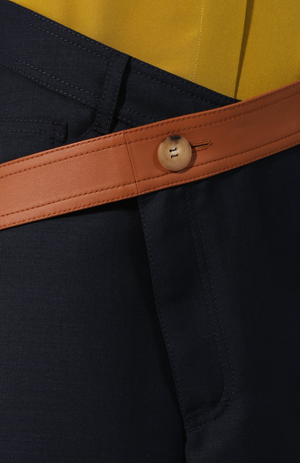 Шерстяные брюки LANVIN темно-синего цвета по цене 114000 руб., арт. RW-TR527K-4197-E20, фото 5 Шерстяные брюки LANVIN, арт. RW-TR527K-4197-E20, фото 5