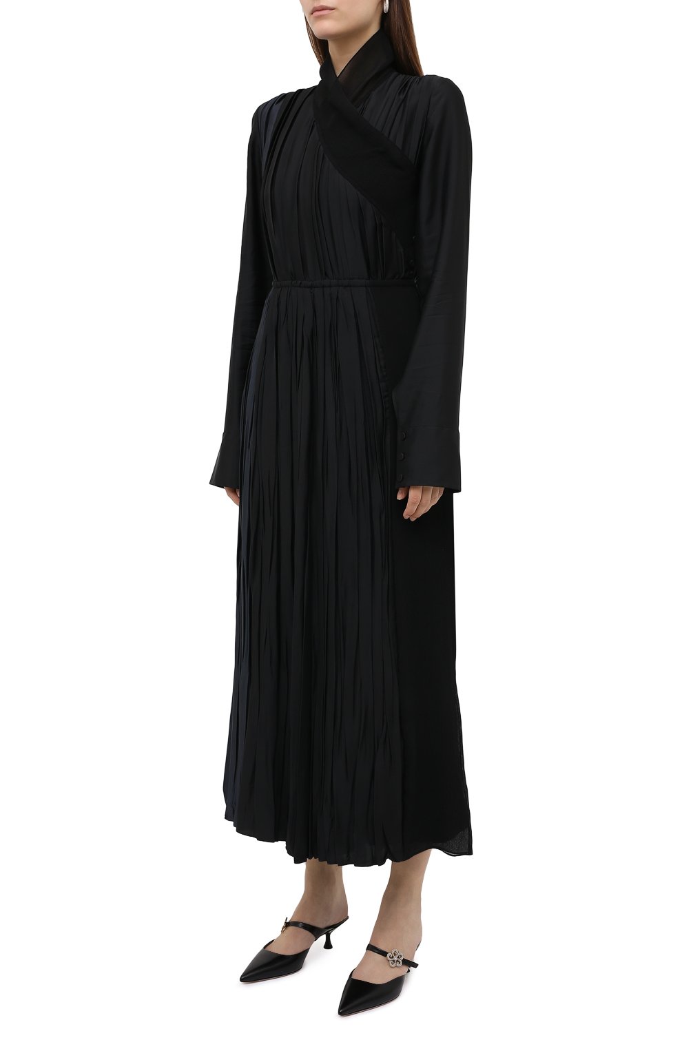 Платье из вискозы JIL SANDER черного цвета по цене 274000 руб., арт. JSWR505656-WR392002C, фото 3 Платье из вискозы JIL SANDER, арт. JSWR505656-WR392002C, фото 3