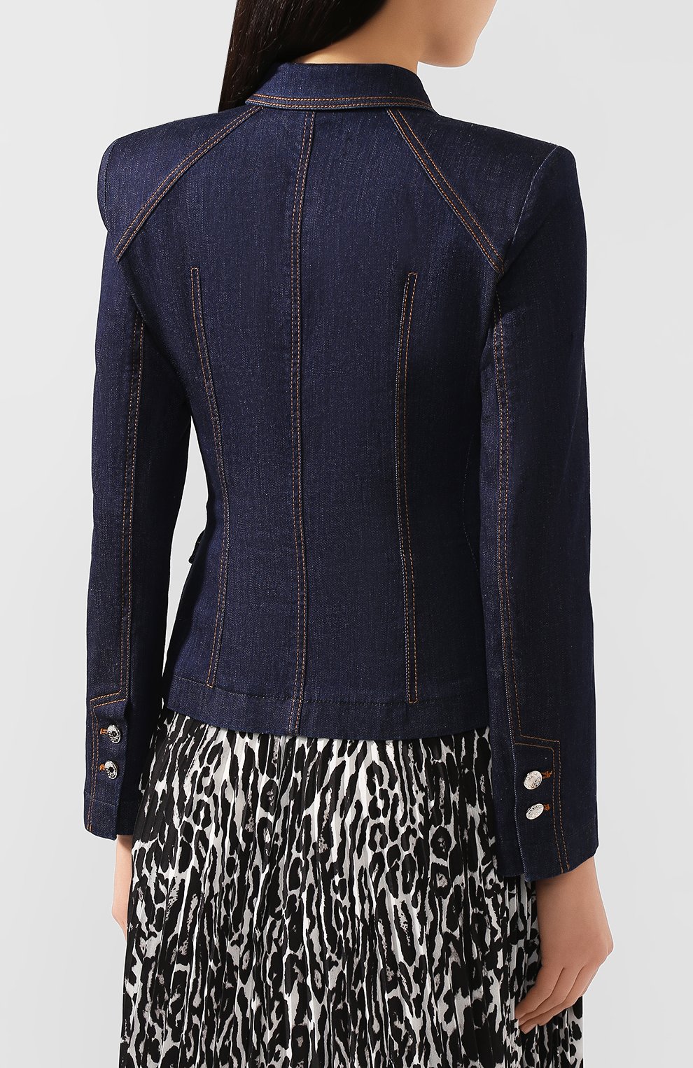 Джинсовый жакет DOLCE & GABBANA синего цвета по цене 228000 руб., арт. F9H07D/G898Z, фото 4 Джинсовый жакет DOLCE & GABBANA, арт. F9H07D/G898Z, фото 4