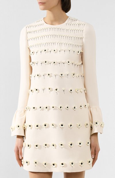 Платье VALENTINO кремового цвета по цене 545500 руб., арт. SB3VAMW21CF, фото 3 Платье VALENTINO, арт. SB3VAMW21CF, фото 3