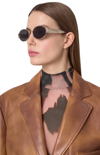 Солнцезащитные очки MARC JACOBS (THE) черного цвета по цене 26600 руб., арт. MARC 806 RHL, фото 3 Солнцезащитные очки MARC JACOBS (THE), арт. MARC 806 RHL, фото 3