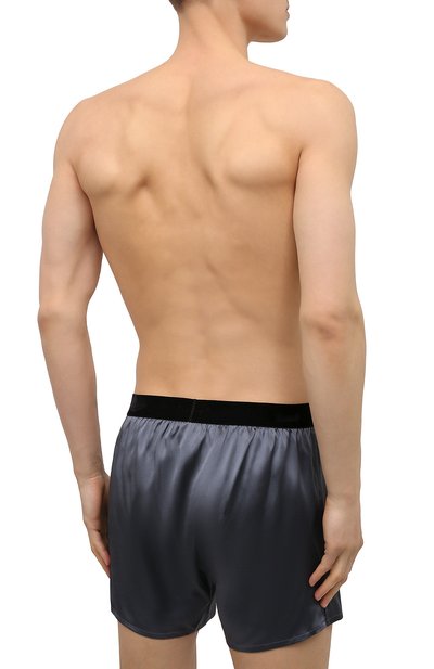 Шелковые боксеры TOM FORD темно-серого цвета по цене 33250 руб., арт. T4LE41010, фото 3 Шелковые боксеры TOM FORD, арт. T4LE41010, фото 3