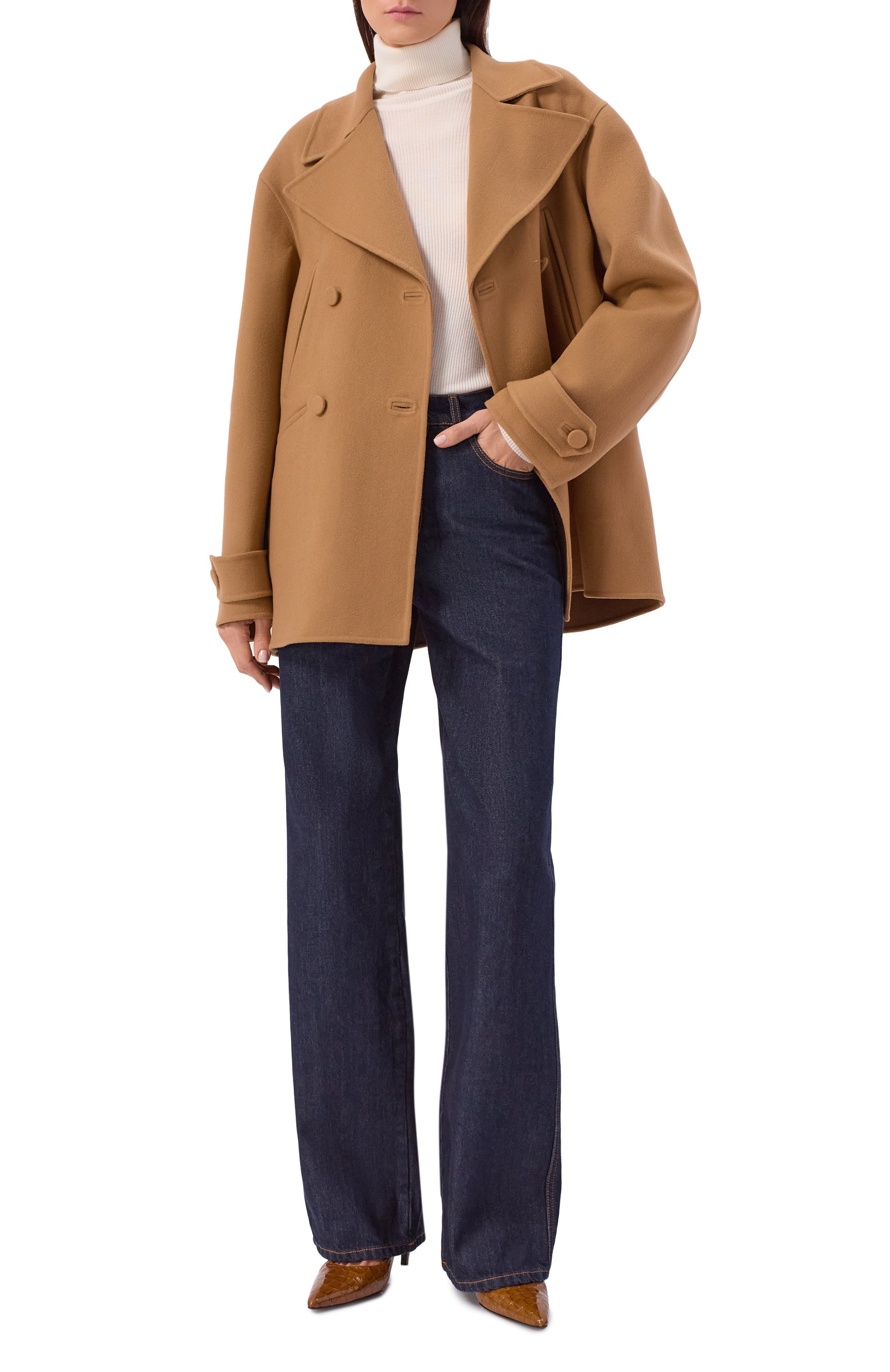 Джинсы KITON темно-синего цвета по цене 104000 руб., арт. DJ60103K0509H02, фото 2 Джинсы KITON, арт. DJ60103K0509H02, фото 2