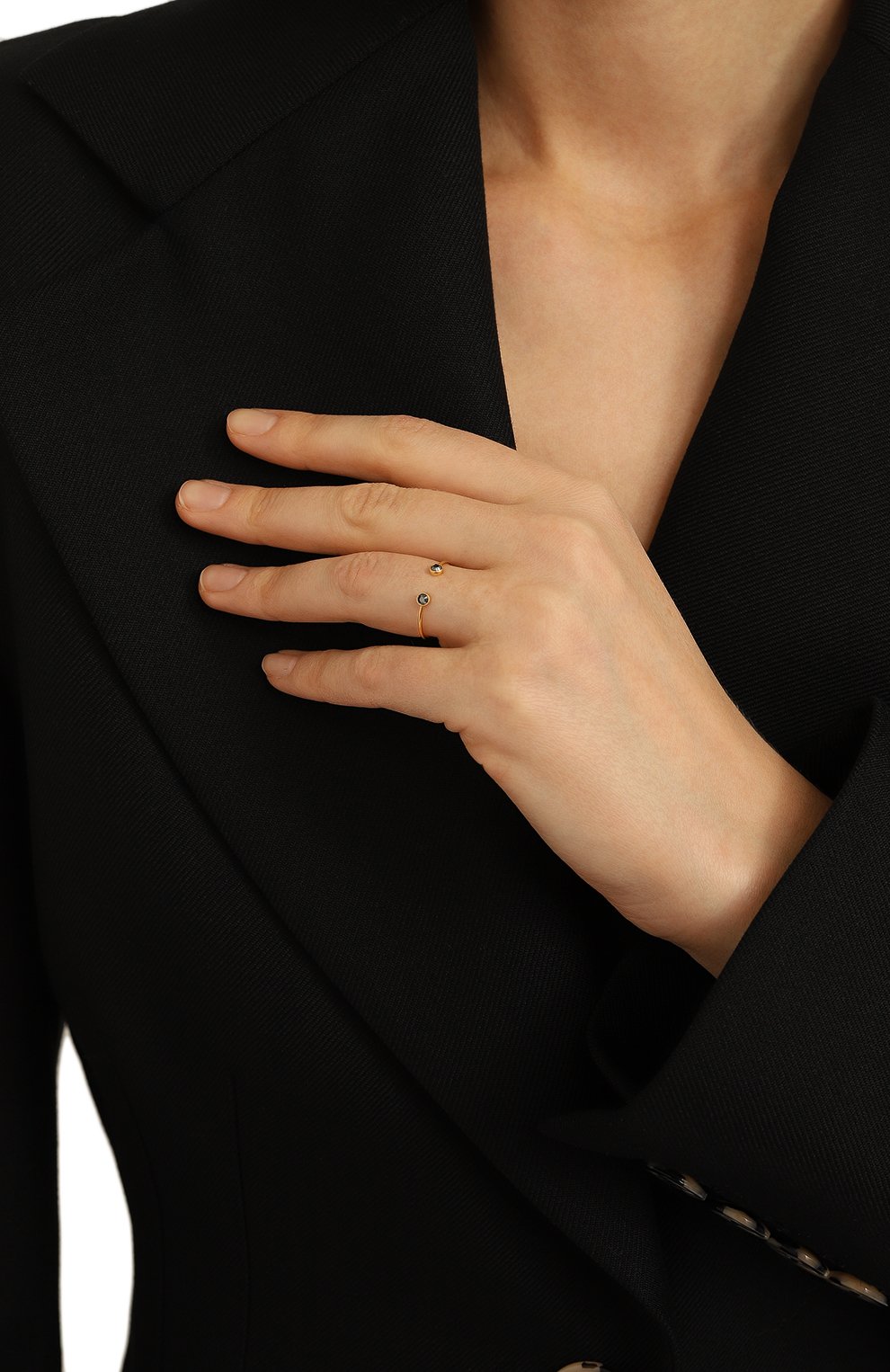 Кольцо HANKA_IN темно-серого цвета по цене 8995 руб., арт. KAT-BAT3-AN-3M, фото 2 Кольцо HANKA_IN, арт. KAT-BAT3-AN-3M, фото 2