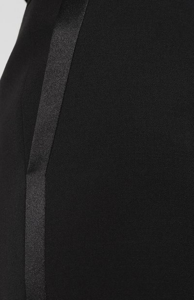 Однотонная шерстяная мини-юбка SAINT LAURENT черного цвета по цене 119500 руб., арт. 505199/Y399W, фото 5 Однотонная шерстяная мини-юбка SAINT LAURENT, арт. 505199/Y399W, фото 5