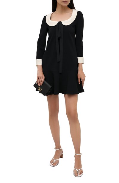 Платье REDVALENTINO черного цвета по цене 64550 руб., арт. WR3VAAT5/60Y, фото 2 Платье REDVALENTINO, арт. WR3VAAT5/60Y, фото 2