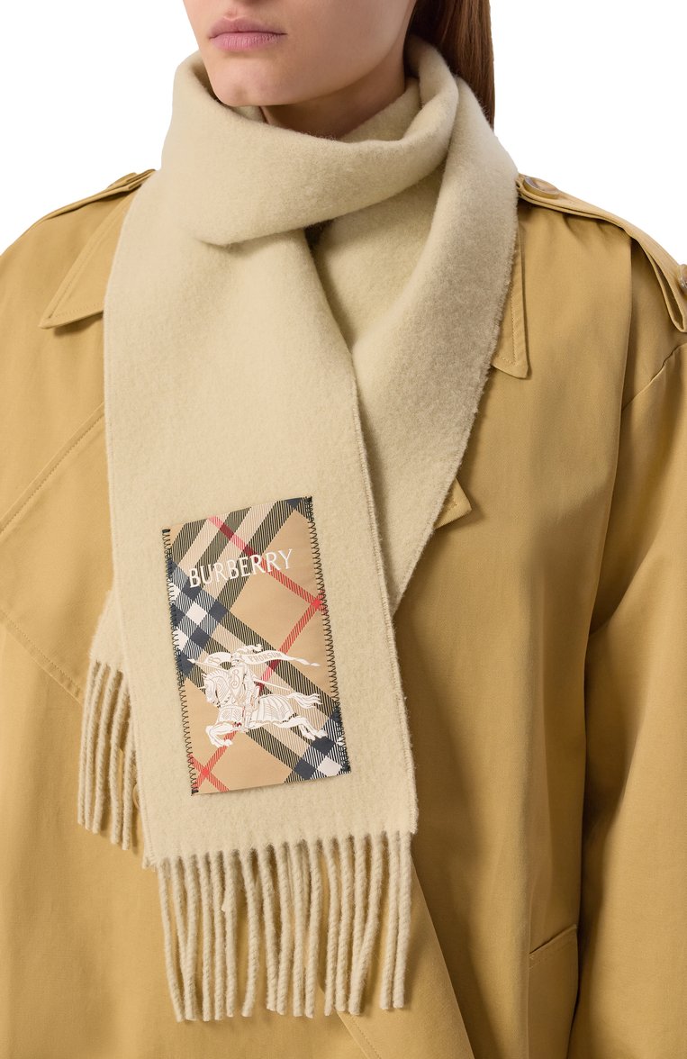 Женский кашемировый шарф BURBERRY бежевого цвета, арт. 8103995 | Фото 2 (Материал: Шерсть, Текстиль, Кашемир; Нос: Не проставлено; Автоматизация состава: Проставлено)