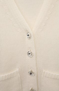 Детский кашемировый кардиган GIORGETTI CASHMERE молочного цвета, арт. MB1826/1-6 | Фото 3 (Материал внешний: Шерсть, Кашемир; Драгоценные камни: Проставлено; Материал сплава: Проставлено; Рукава: Длинные; Девочки Кросс-КТ: Кардиган-одежда; Ростовка одежда: 2 года | 92 см, 6 лет | 116 см, 4 года | 104 см)