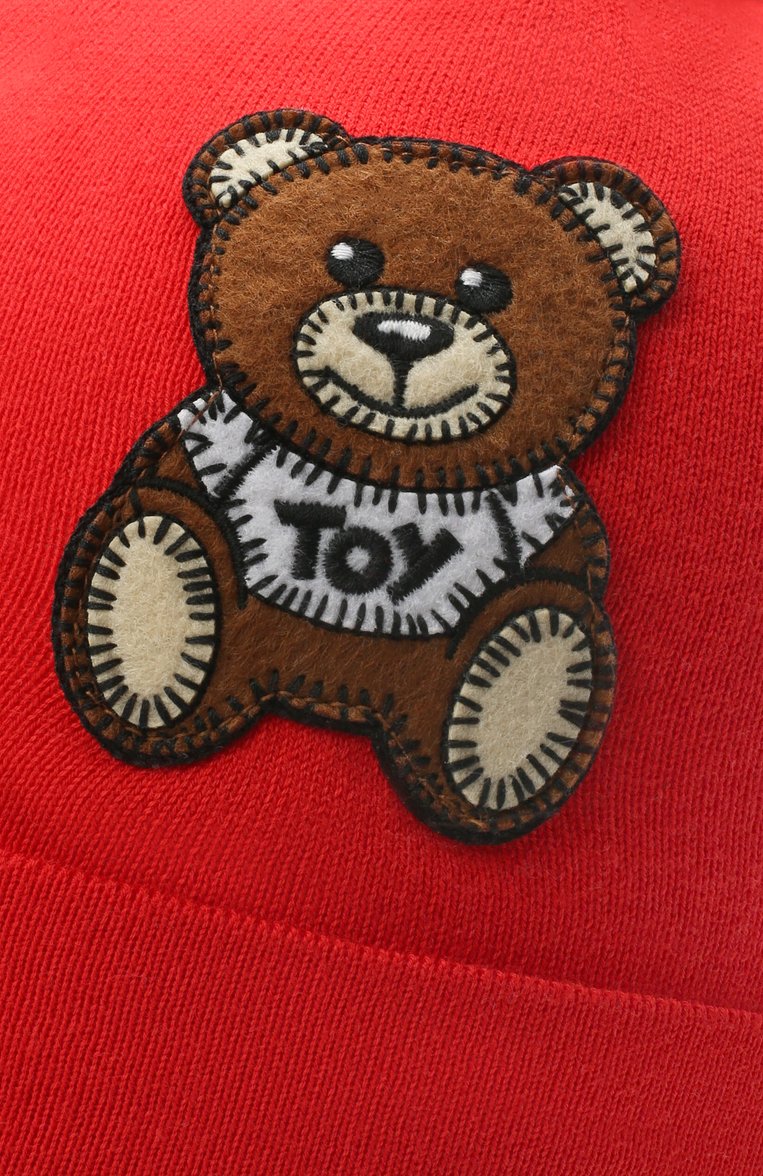 Детского хлопковая шапка MOSCHINO красного цвета, арт. HUX014/LHE03 | Фото 3 (Материал: Текстиль, Хлопок; Региональные ограничения белый список (Axapta Mercury): RU; Нос: Не проставлено)