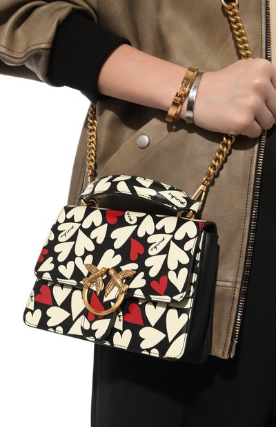 Сумка love one PINKO черно-белого цвета по цене 52480 руб., арт. 100071-A1J7, фото 2 Сумка love one PINKO, арт. 100071-A1J7, фото 2