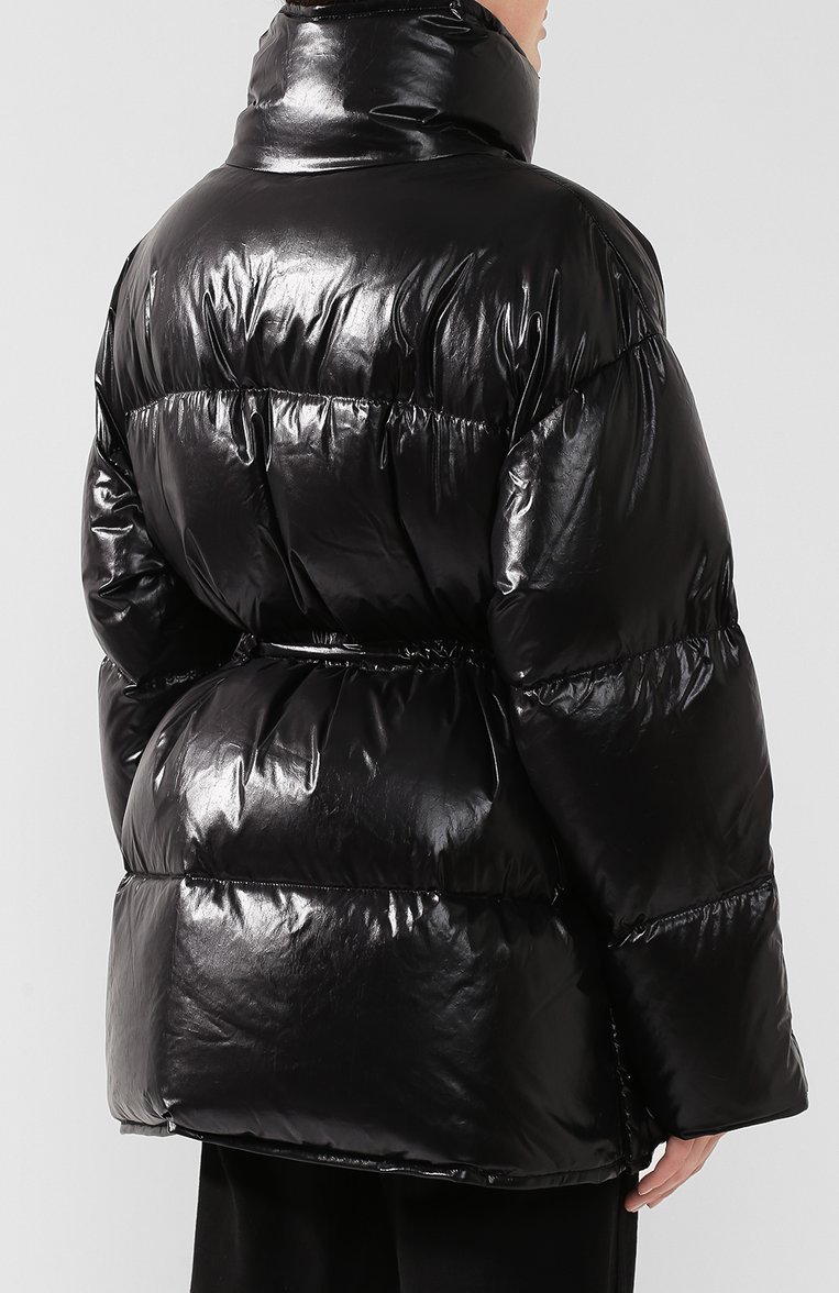 Женский пуховик ACNE STUDIOS черного цвета, арт. A90144 | Фото 4 (Статус проверки: Проверено, Проверена категория; Материал утеплителя: Пух и перо; Материал подклада: Синтетический материал; Материал внешний: Синтетический материал; Силуэт Ж (для верхов): Оверсайз; Длина (верхняя одежда): Короткие; Рукава: Длинные; Кросс-КТ: Пуховик)