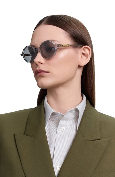Солнцезащитные очки BOTTEGA VENETA серого цвета по цене 55800 руб., арт. BV1430S-004, фото 2 Солнцезащитные очки BOTTEGA VENETA, арт. BV1430S-004, фото 2