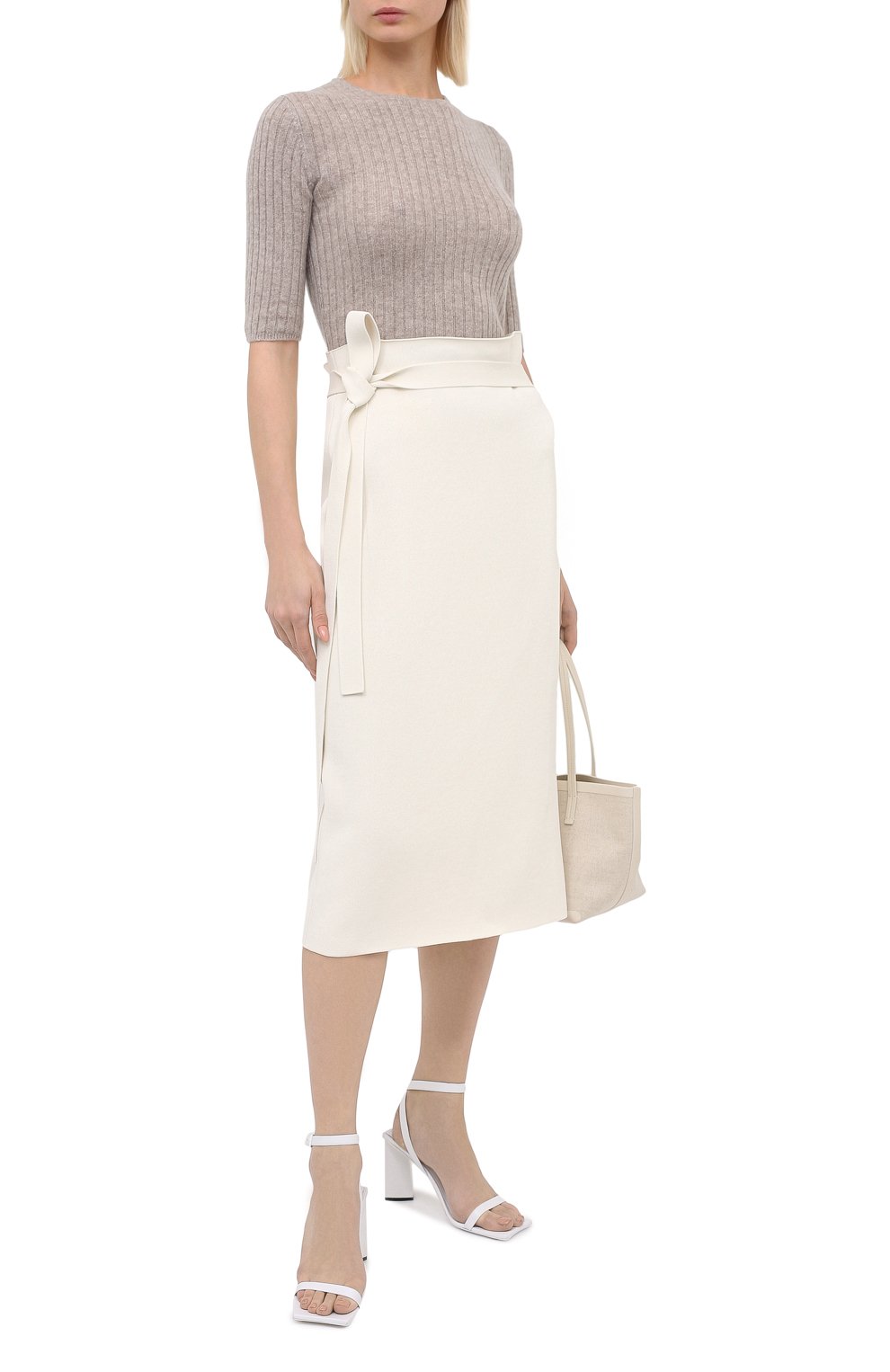 Кашемировый пуловер ALLUDE бежевого цвета по цене 19950 руб., арт. 205/11135, фото 2 Кашемировый пуловер ALLUDE, арт. 205/11135, фото 2