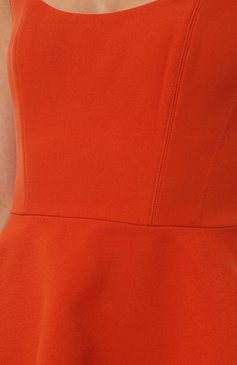 Женское платье SOLACE LONDON оранжевого цвета, арт. 0S33027 | Фото 5 (Длина Ж (юбки, платья, шорты): Миди; Материал внешний: Синтетический материал; Драгоценные камни: Проставлено; Материал сплава: Проставлено; Стили: Романтичный; Женское Кросс-КТ: Платье-одежда; Случай: Коктейльный; Рукава: С открытыми плечами)