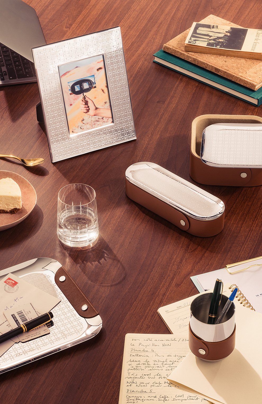 Рамка для фотографии iconik CHRISTOFLE серебряного цвета по цене 42350 руб., арт. 04256094, фото 3 Рамка для фотографии iconik CHRISTOFLE, арт. 04256094, фото 3