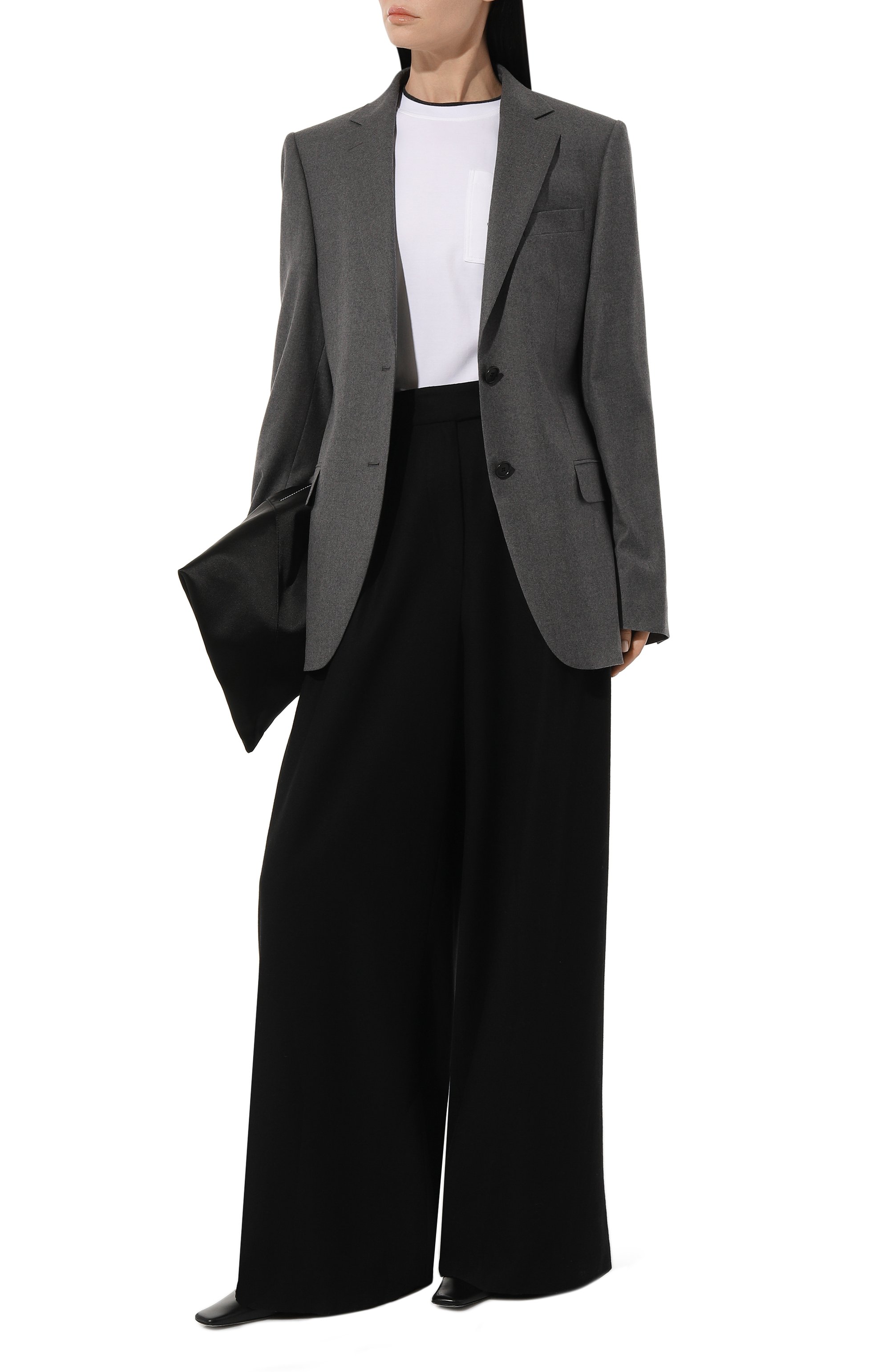 Хлопковая футболка BRUNELLO CUCINELLI белого цвета по цене 99450 руб., арт. ML824B1372, фото 2 Хлопковая футболка BRUNELLO CUCINELLI, арт. ML824B1372, фото 2