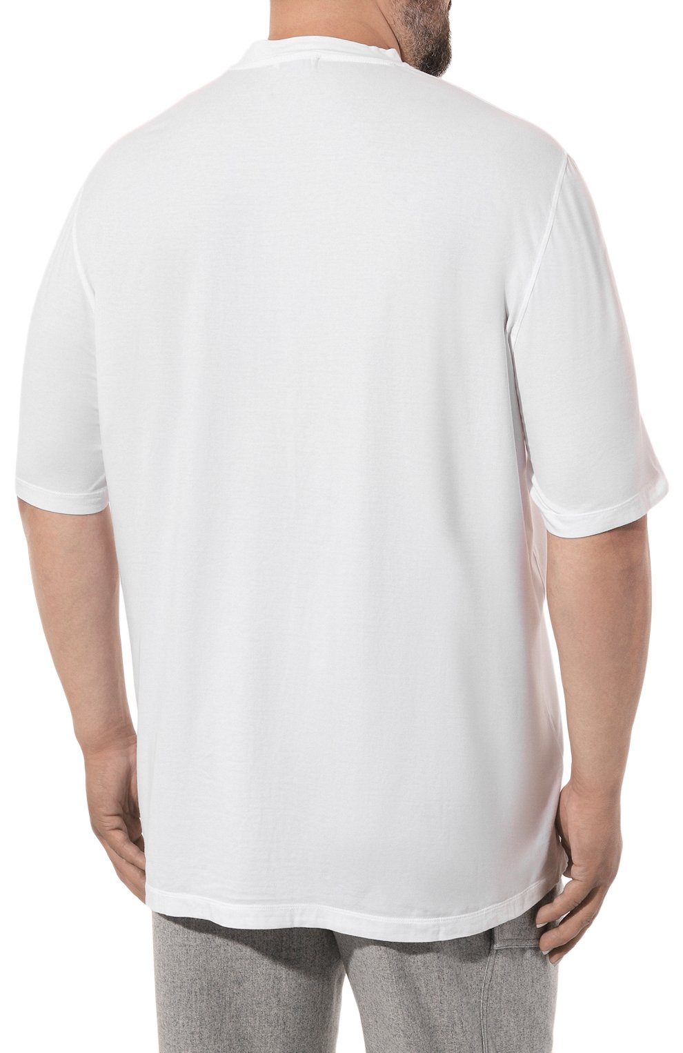 Хлопковая футболка KIRED белого цвета по цене 26750 руб., арт. WKISSW7724001001, фото 4 Хлопковая футболка KIRED, арт. WKISSW7724001001, фото 4