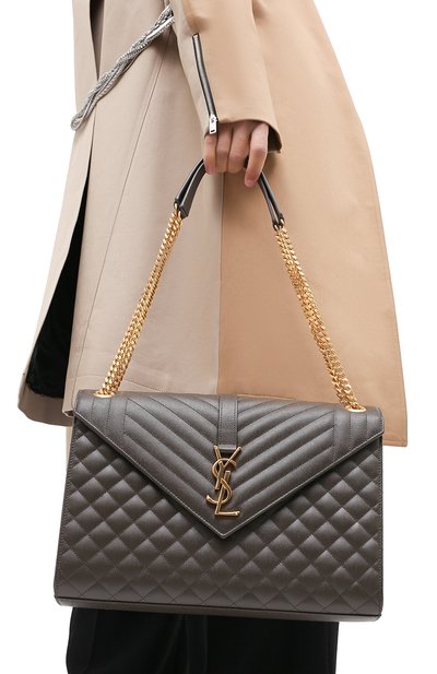 Сумка envelope large SAINT LAURENT темно-серого цвета по цене 236500 руб., арт. 600166/B0W91, фото 2 Сумка envelope large SAINT LAURENT, арт. 600166/B0W91, фото 2