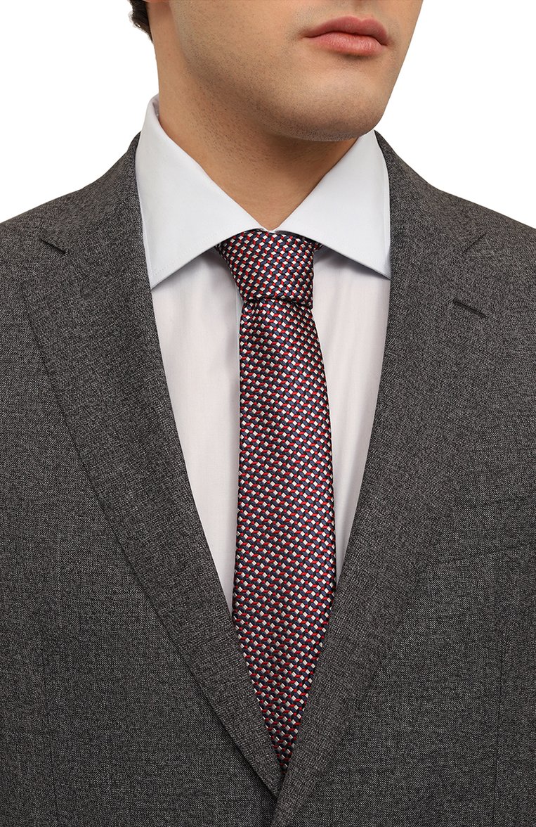 Мужской шелковый галстук GIORGIO ARMANI красного цвета, арт. 360054/4R925 | Фото 2 (Нос: Не проставлено; Материал: Текстиль, Шелк; Принт: С принтом)