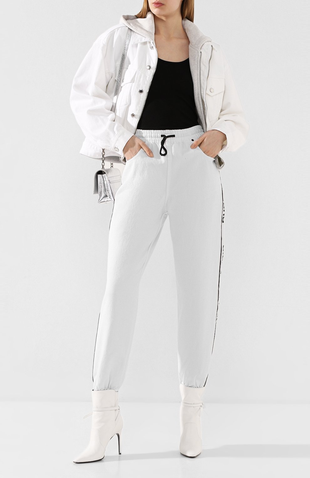 Джинсы ALEXANDER WANG белого цвета по цене 46950 руб., арт. 4D994326CF, фото 2 Джинсы ALEXANDER WANG, арт. 4D994326CF, фото 2