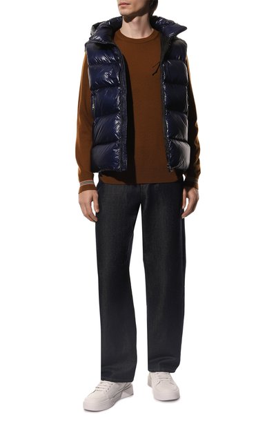 Пуховый жилет HETREGO синего цвета по цене 38100 руб., арт. 8M560/WAY, фото 2 Пуховый жилет HETREGO, арт. 8M560/WAY, фото 2