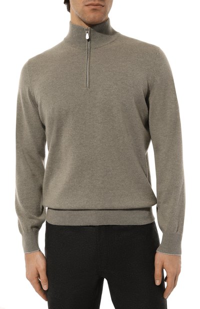 Кашемировый джемпер BRUNELLO CUCINELLI хаки цвета по цене 175000 руб., арт. M2200124, фото 3 Кашемировый джемпер BRUNELLO CUCINELLI, арт. M2200124, фото 3