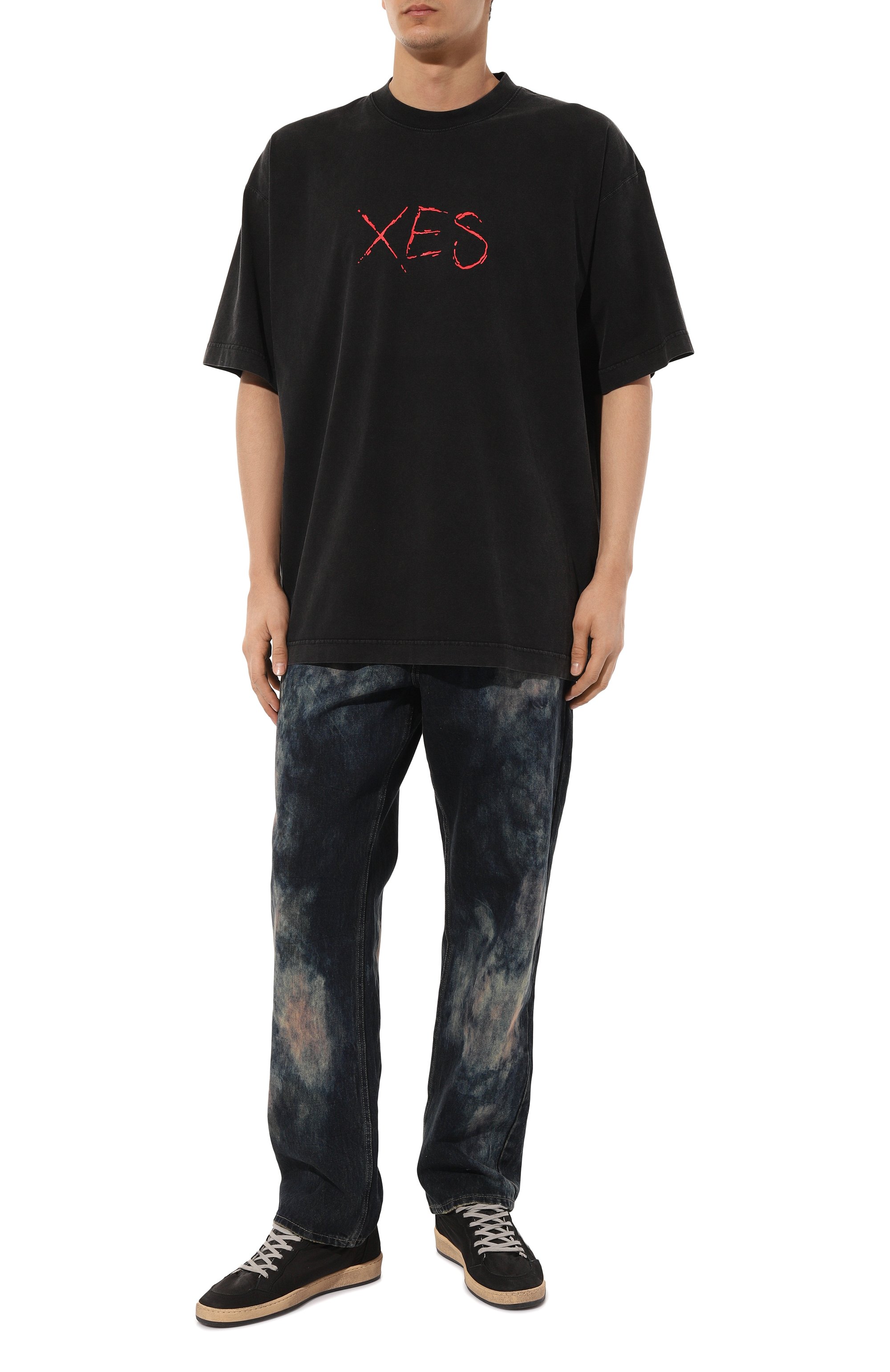 Хлопковая футболка VETEMENTS черного цвета по цене 65450 руб., арт. UE64TR220B, фото 2 Хлопковая футболка VETEMENTS, арт. UE64TR220B, фото 2