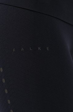 Женские шорты FALKE синего цвета, арт. 38346_ | Фото 5 (Материал внешн�ий: Синтетический материал; Статус проверки: Проверено; Женское Кросс-КТ: Шорты-одежда; Материал сплава: Проставлено, Проверено; Нос: Не проставлено)