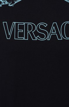 Мужская хлопковая футболка VERSACE темно-синего цвета, арт. 1013302/1A09868 | Фото 5 (Рукава: Короткие; Длина (для топов): Стандартные; Принт: С принтом; Материал сплава: Проставлено; Материал внешний: Хлопок; Драгоценные камни: Проставлено; Стили: Кэжуэл)