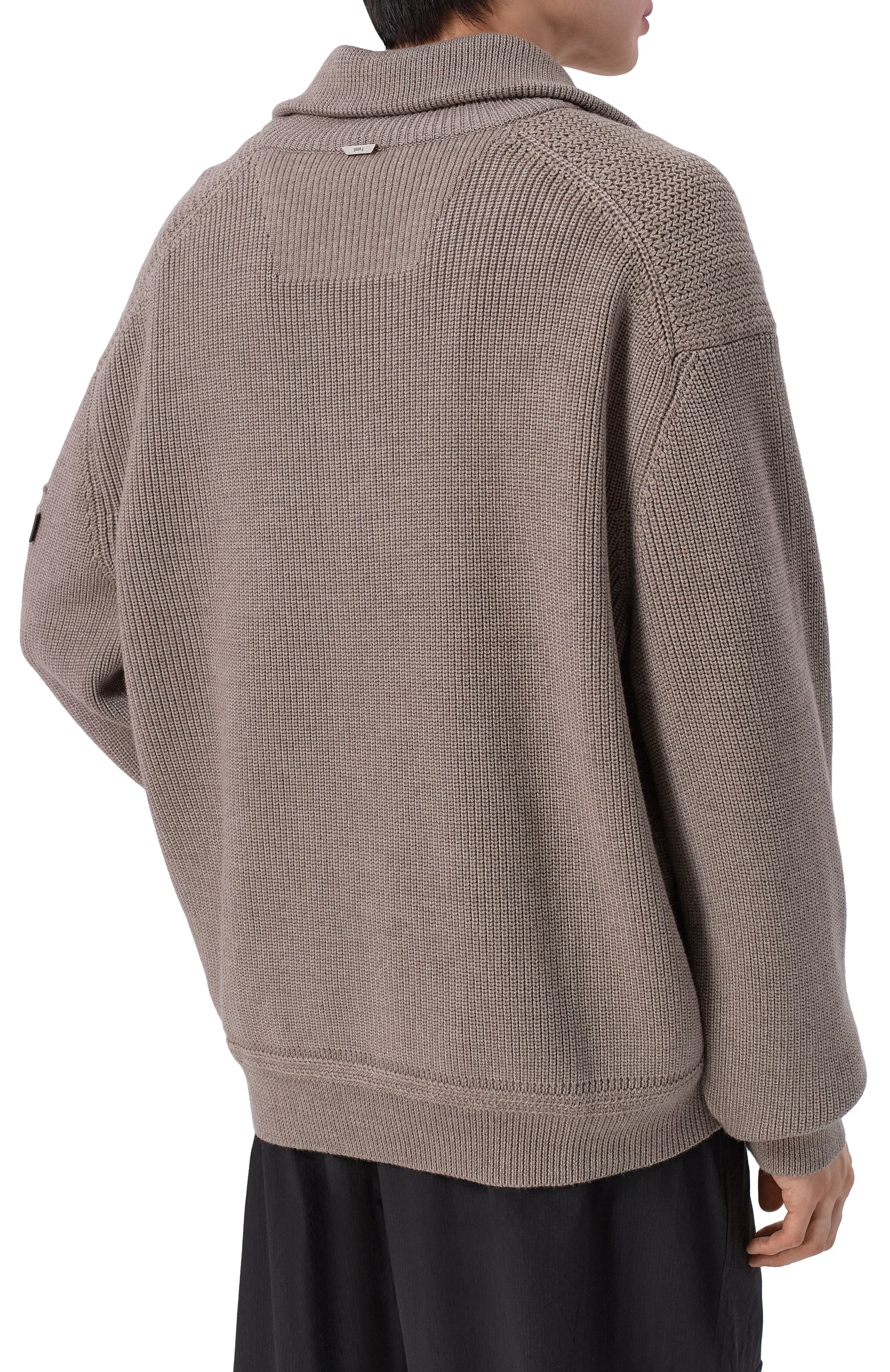 Свитер JUUN.J темно-бежевого цвета по цене 79200 руб., арт. JC6251P31, фото 4 Свитер JUUN.J, арт. JC6251P31, фото 4