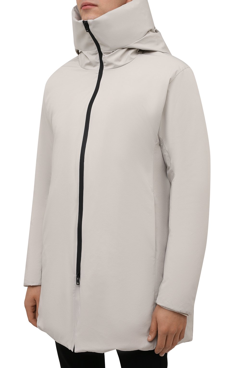 Пуховая куртка KAZUYUKI KUMAGAI светло-серого цвета по цене 142500 руб., арт. AC12-223, фото 3 Пуховая куртка KAZUYUKI KUMAGAI, арт. AC12-223, фото 3